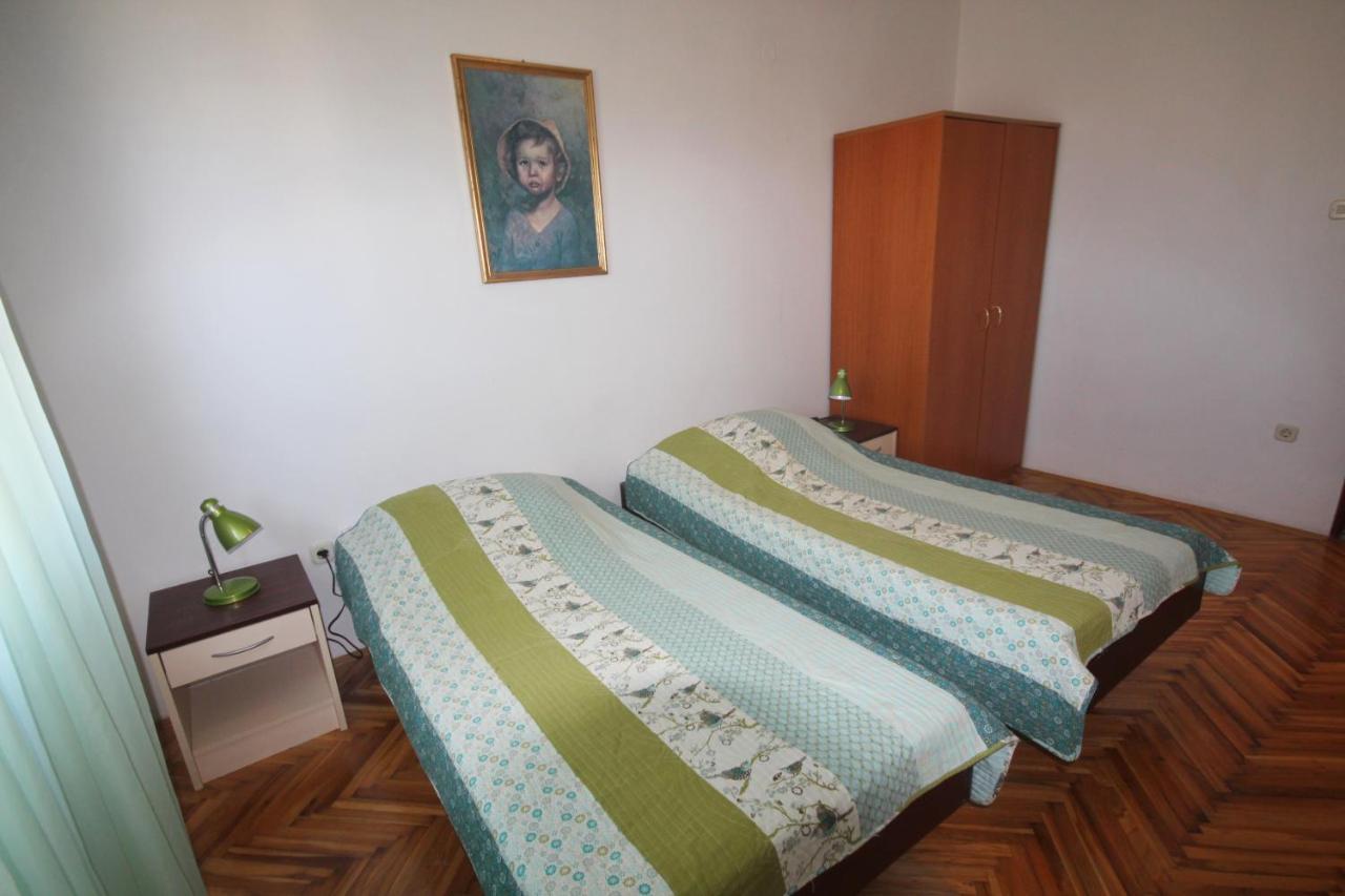 Apartments Njaco Razanac Ruang foto